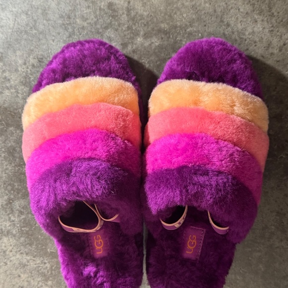 UGG Fluff Yeah Slide - Picture 7 of 8